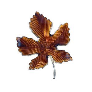 Vintage Brown Enamel Maple Leaf Brooch Pin Gold Tone Metal Elegant Fall Jewelry